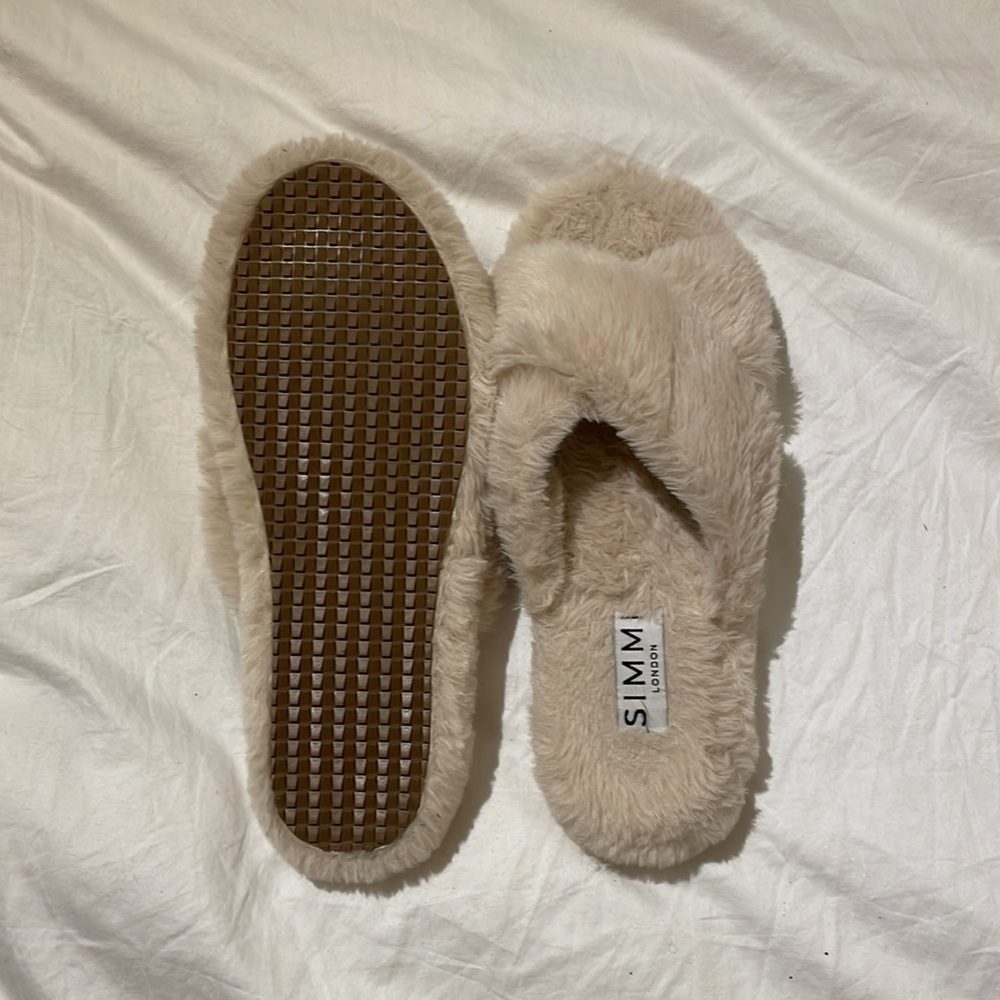 ASOS Fuzzy Sandal Slippers - Picture 2 of 2